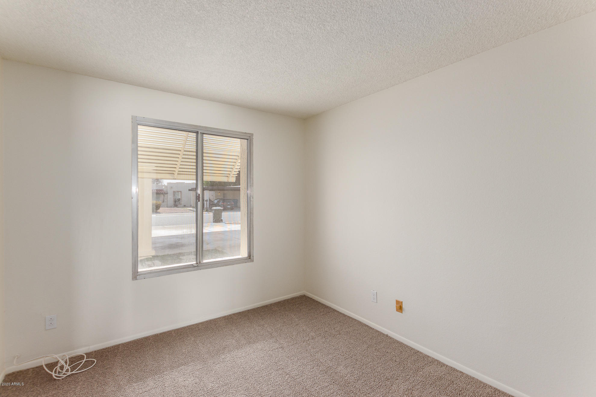 3020 West Redfield Road Phoenix, AZ 85053 - Photo 13 of 23 0013-Redfield 15