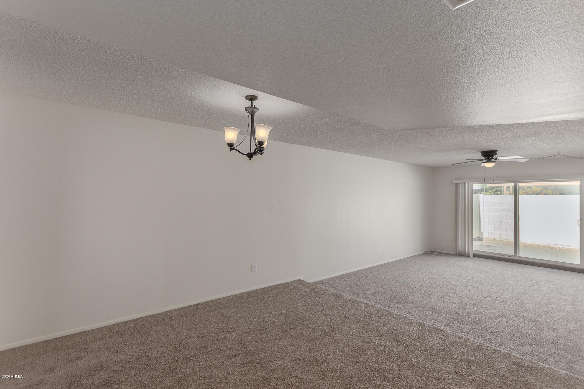 3020 West Redfield Road Phoenix, AZ 85053 - Photo 6 of 23 0006-Redfield 9