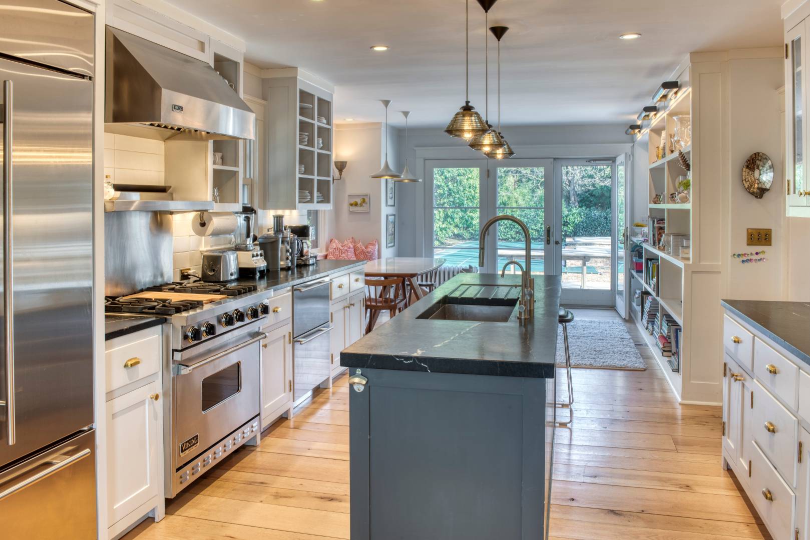 47 School Street Bridgehampton, NY 11937 - Photo 4 of 15