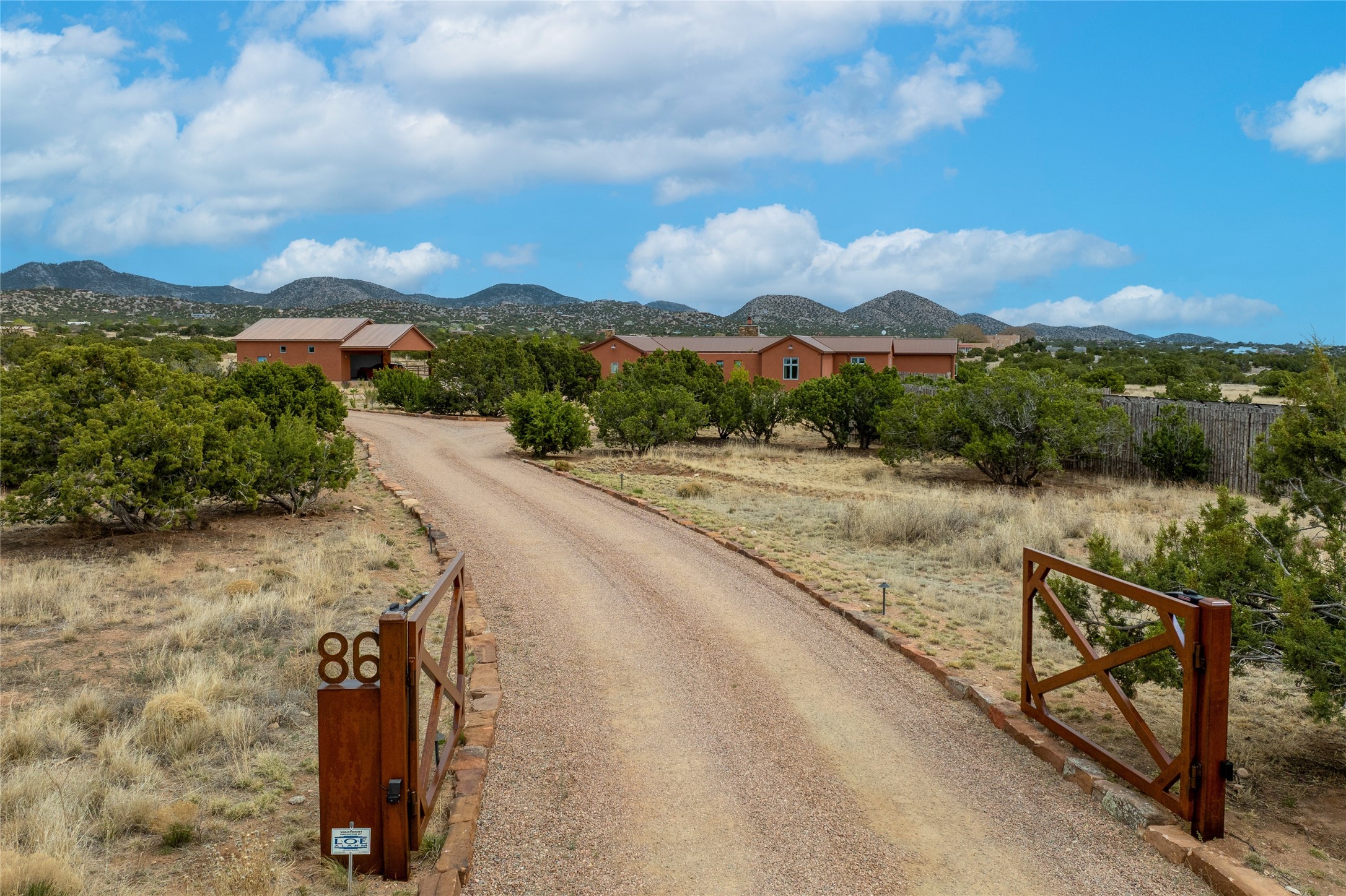 86 Droege Road Santa Fe, NM 87508 - Photo 33 of 37 Entrance