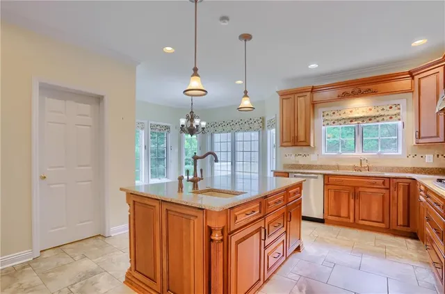 $1,300,000 | 1561 Barrington Drive, Wexford, PA 15090