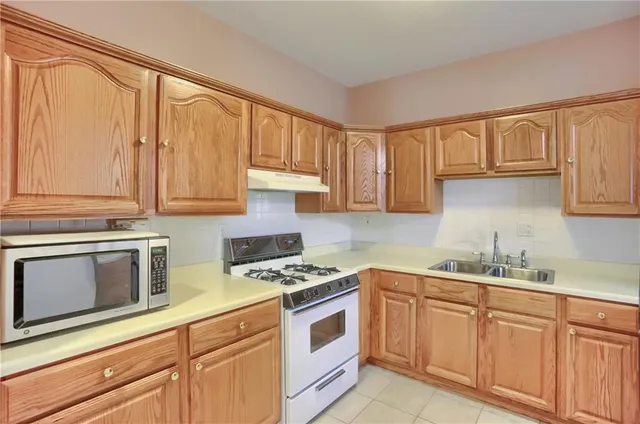 $1,300,000 | 1561 Barrington Drive, Wexford, PA 15090