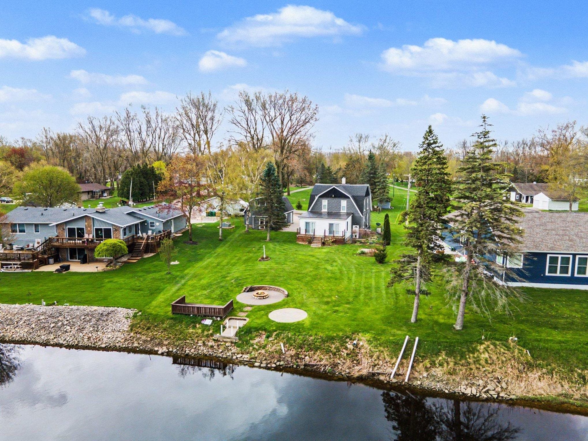 3371 Old Kawkawlin Road Bay City, MI 48706 - Photo 3 of 37