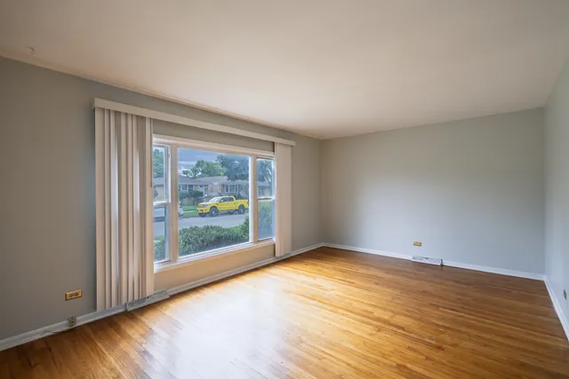 $225,000 | 11740 South Loomis Street, Chicago, IL 60643