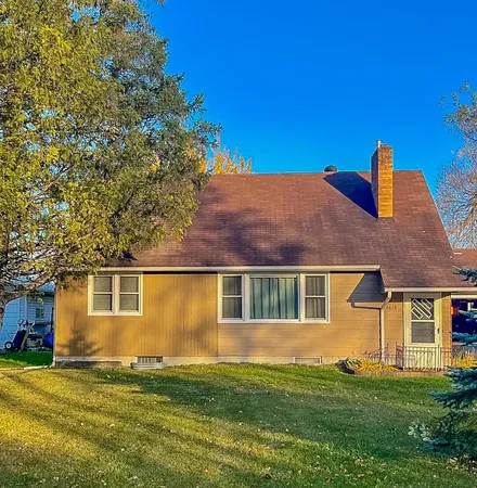 $214,900 | 1613 5th Avenue East, International Falls, MN 56649