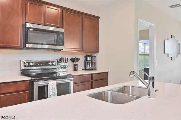 $379,900 | 10792 Firebush Circle, North Fort Myers, FL 33917