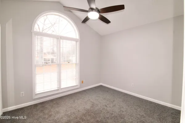 $1,975 | 144 Raintree Circle, Jacksonville, NC 28540