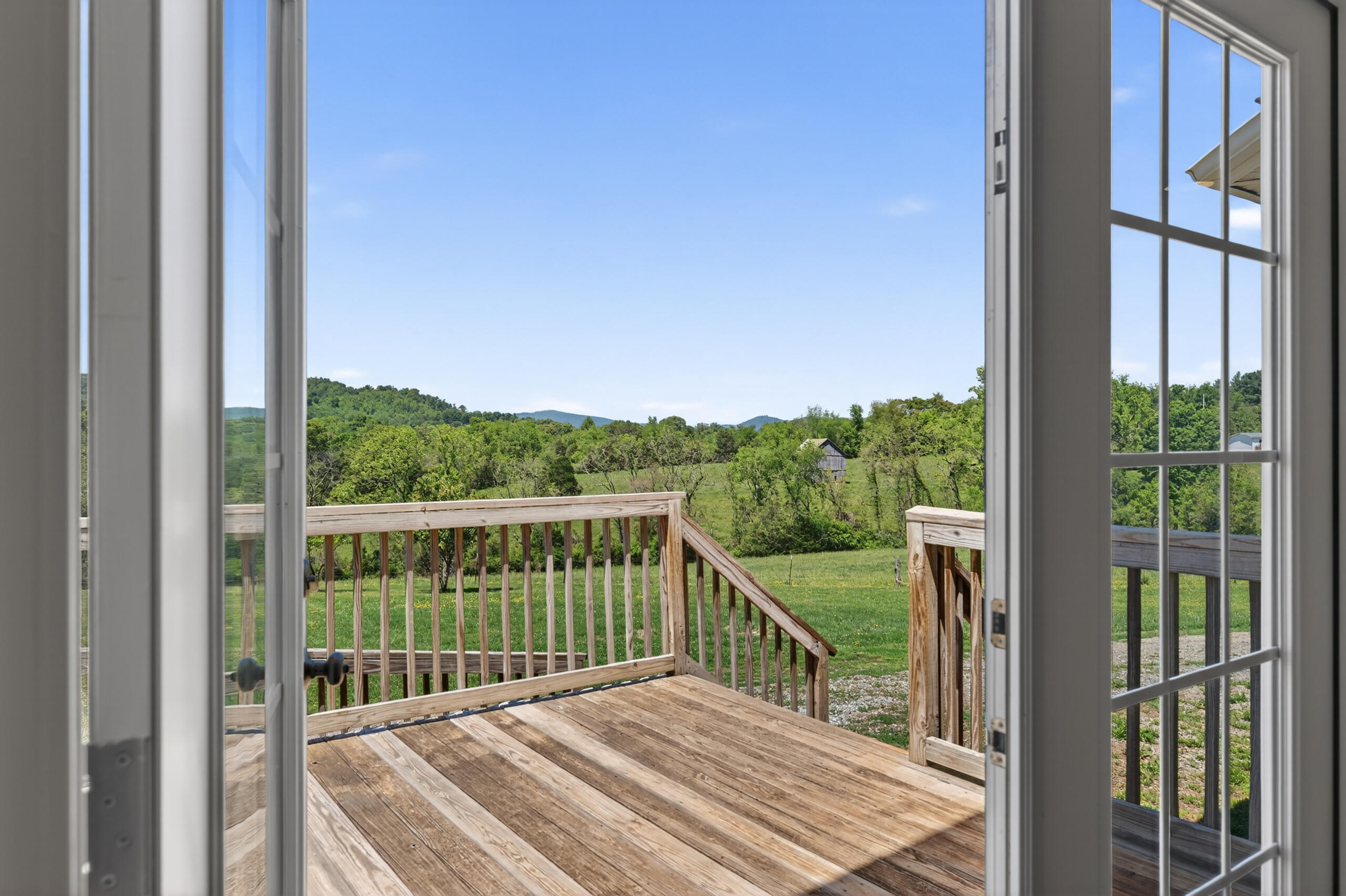 1633 Pilot Mountain Road Moneta, VA 24121 - Photo 60 of 103 Rear Exit