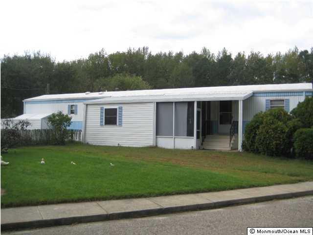 5 Kay Lane Howell, NJ 07731 - Photo 1 of 3 Primary Photo