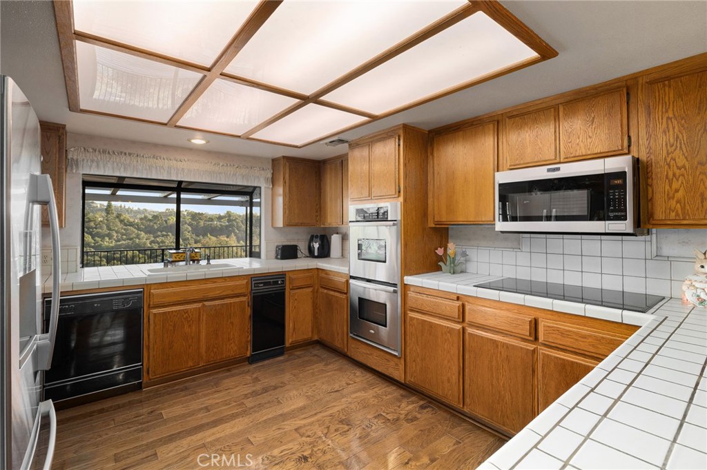 1178 Edinburgh Road San Dimas, CA 91773 - Photo 22 of 75