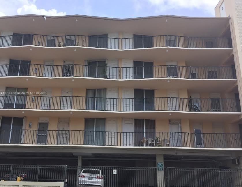 1100 Alton Road, Unit 3D Miami Beach, FL 33139 - Photo 2 of 14 a building view