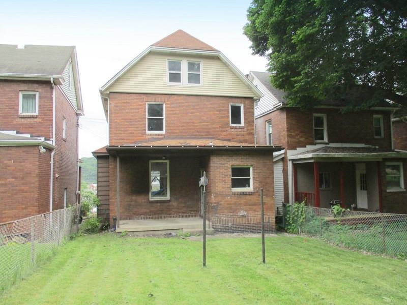 1528 Beaver Road Ambridge, PA 15003 - Photo 3 of 23 Gallery Image 3
