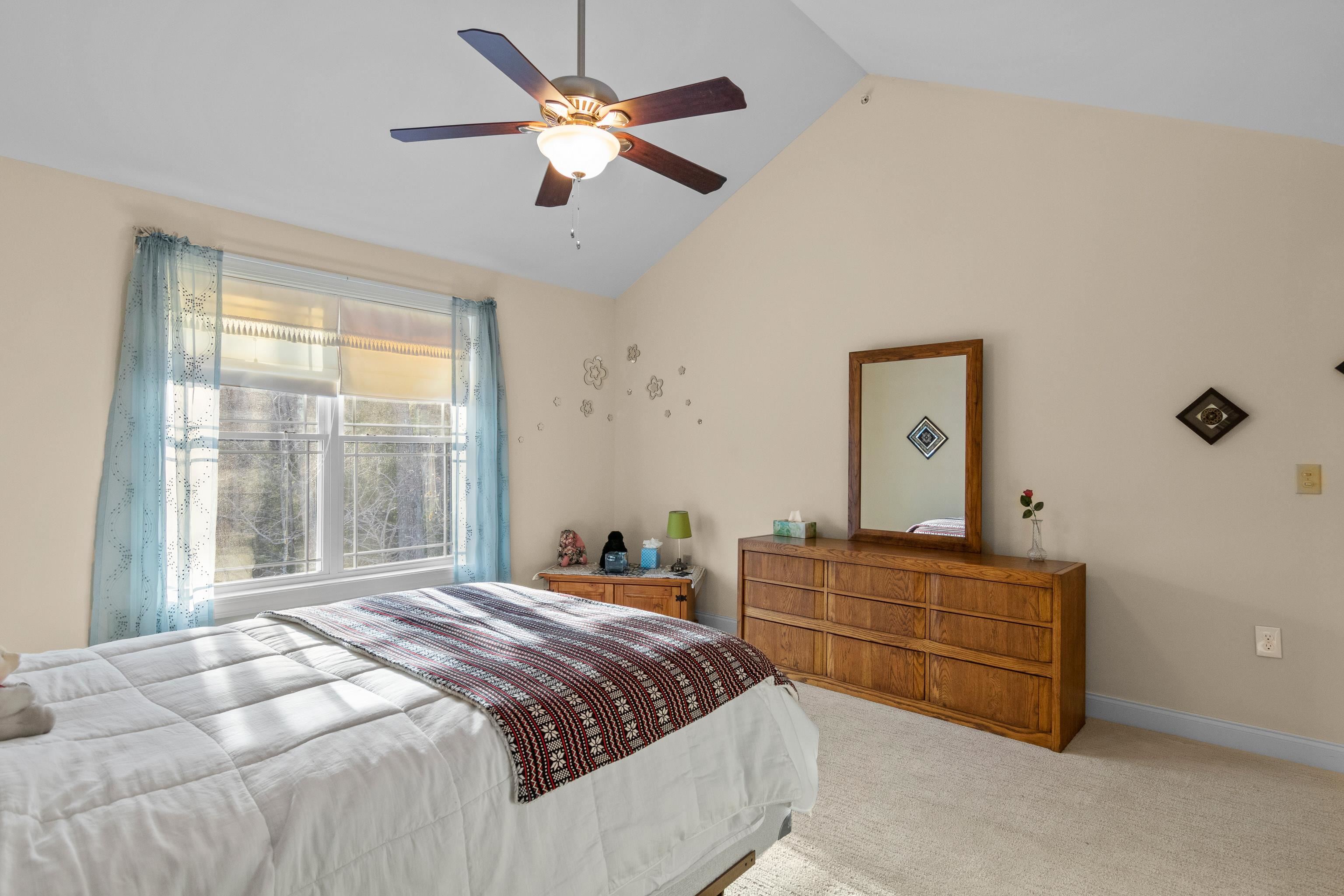 8 R Indian Hill Road Derry, NH 03038 - Photo 23 of 40