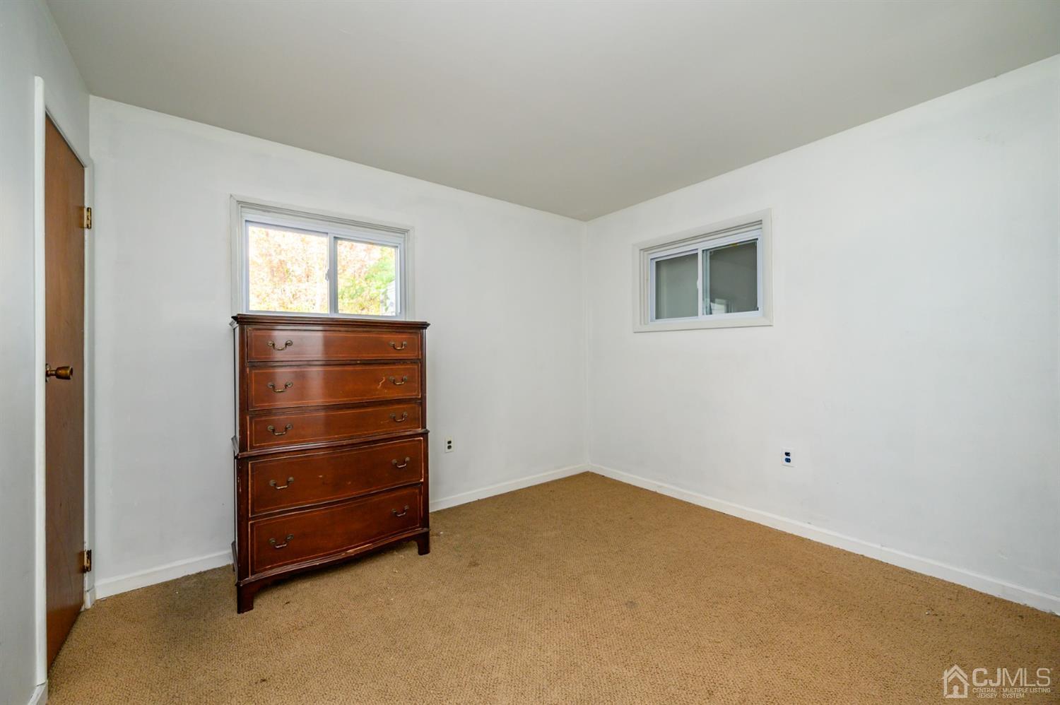 317 Maple Road Mount Laurel, NJ 08054 - Photo 21 of 38 a view of room and window