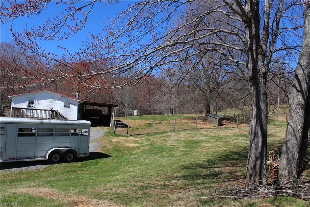 3880 Volunteer Road Pinnacle, NC 27043 - Photo 22 of 30