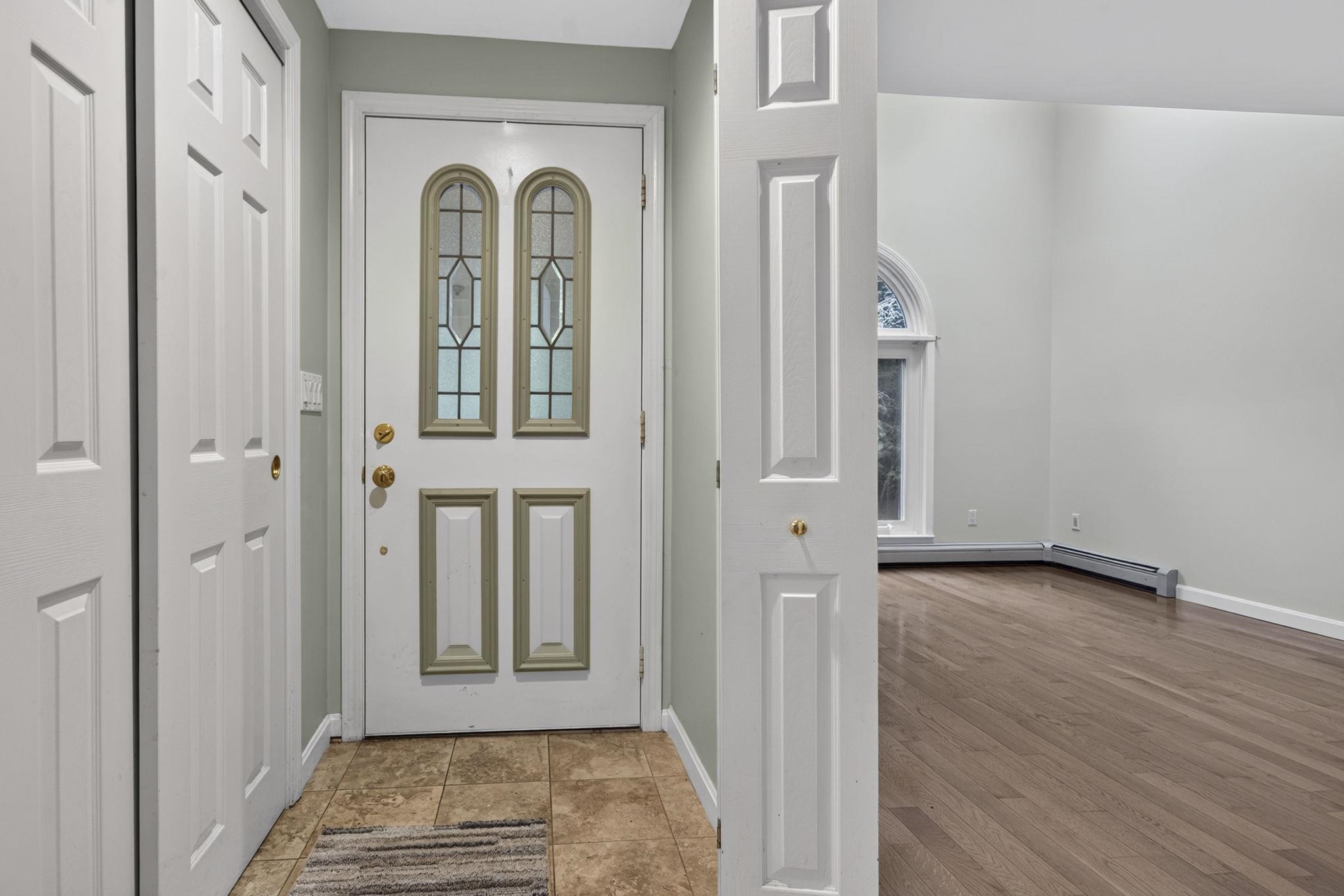 12 Ryan Road, Unit B Goffstown, NH 03045 - Photo 5 of 60