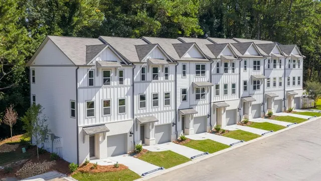 $419,990 | 1330 Lakota Place, Unit 27, Atlanta, GA 30315