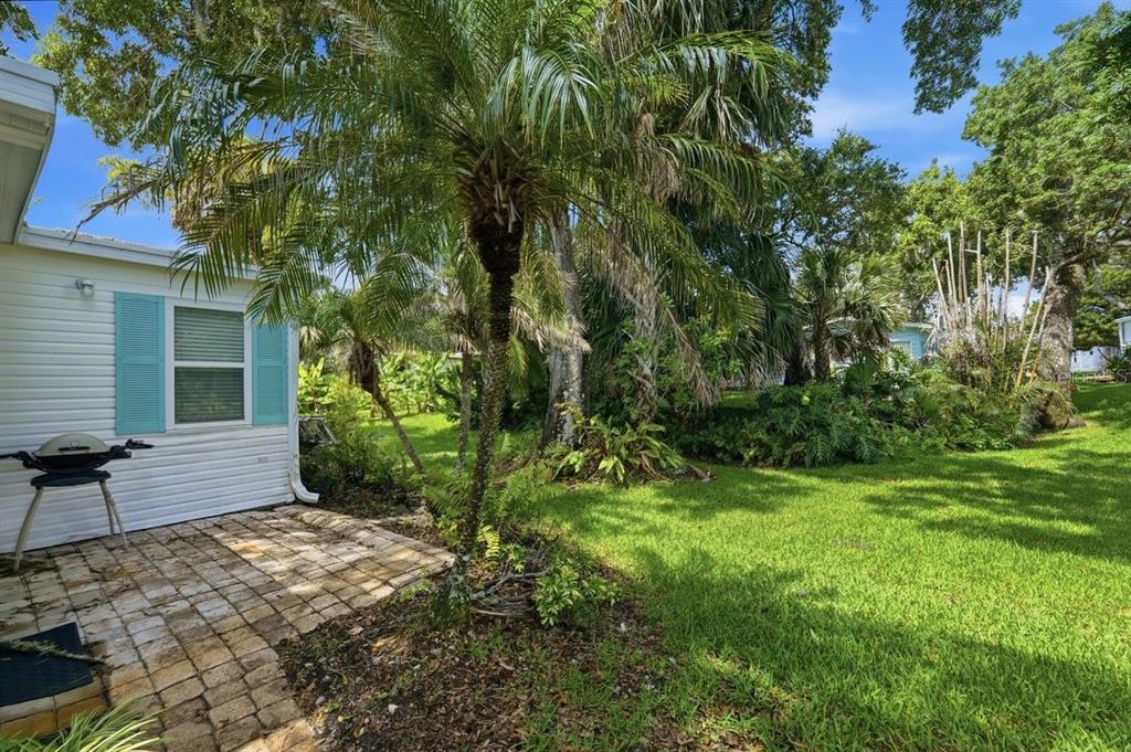 304 Portside Lane Edgewater, FL 32141 - Photo 19 of 70