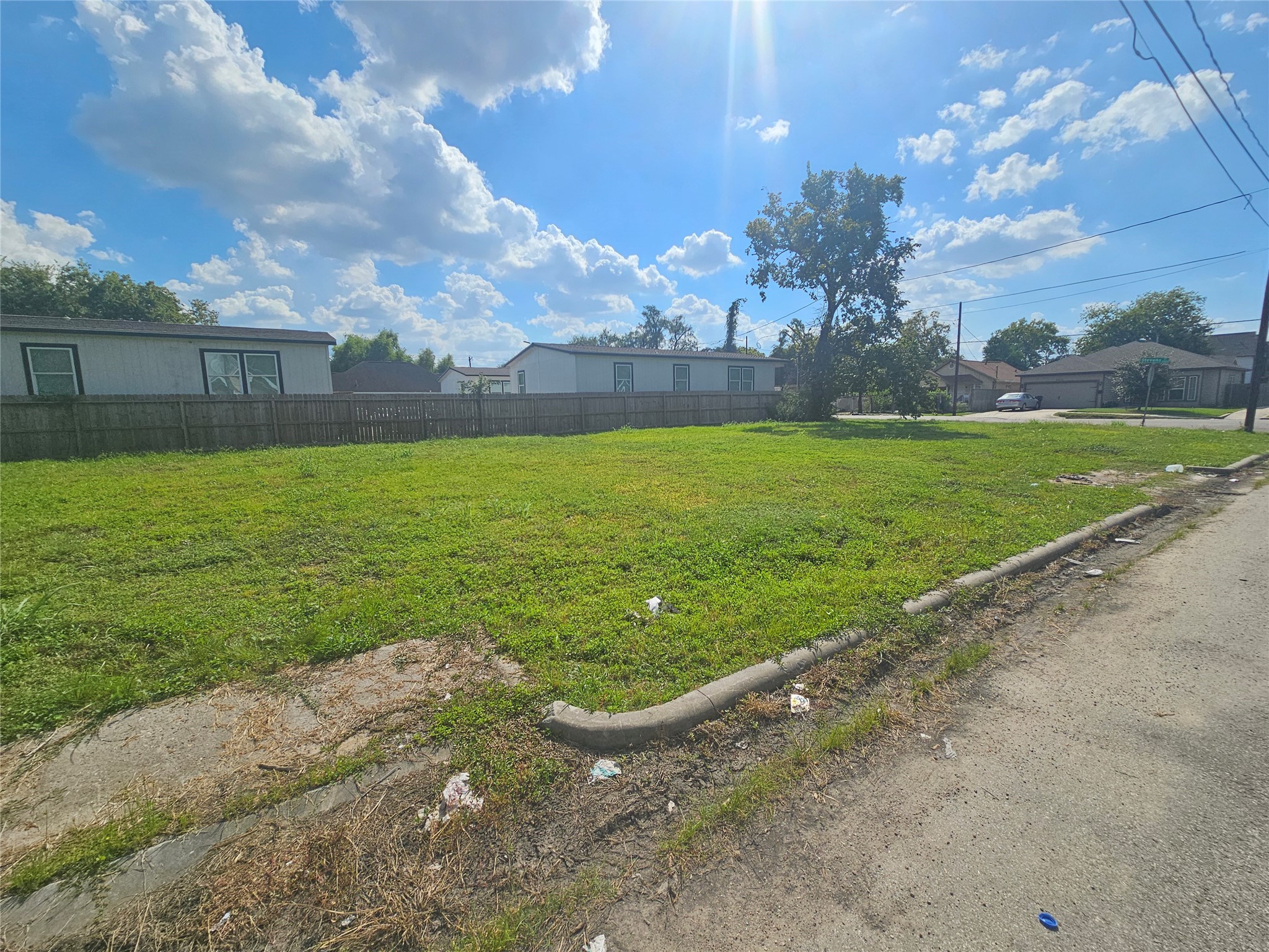 2602 Noble Street Houston, TX 77026 - Photo 2 of 11 a view of a playground with basketball court