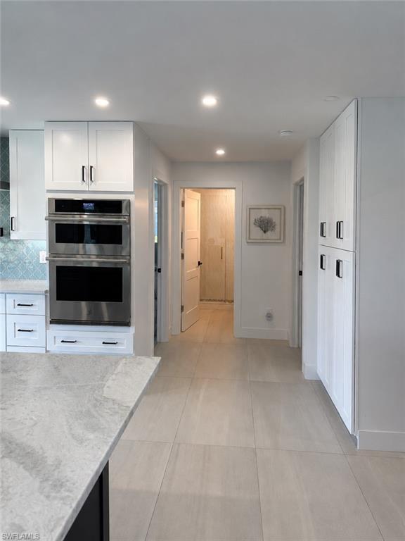 4556 Eagle Key Circle Naples, FL 34112 - Photo 8 of 29 Double Oven