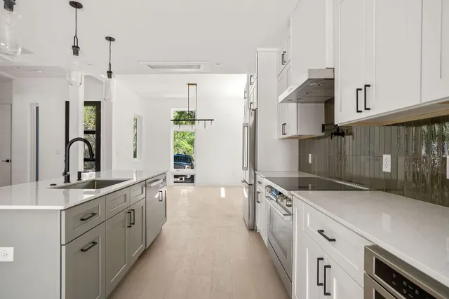 $765,000 | 2609 Davis Lane, Unit 1, Austin, TX 78748