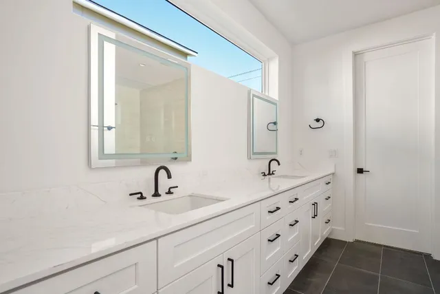 $765,000 | 2609 Davis Lane, Unit 1, Austin, TX 78748