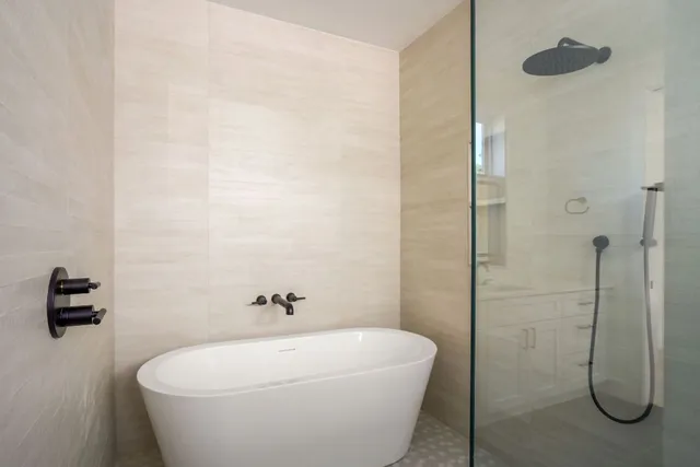 $765,000 | 2609 Davis Lane, Unit 1, Austin, TX 78748