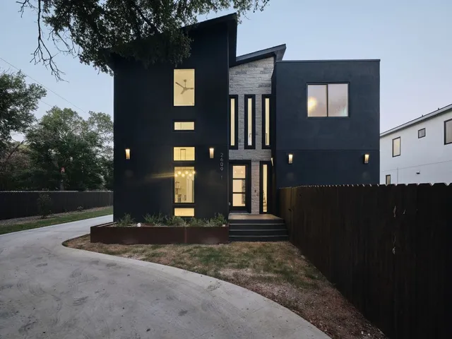 $765,000 | 2609 Davis Lane, Unit 1, Austin, TX 78748