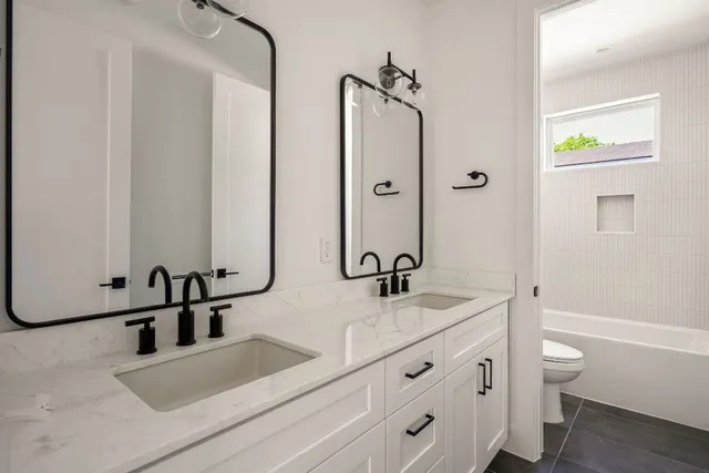 $765,000 | 2609 Davis Lane, Unit 1, Austin, TX 78748