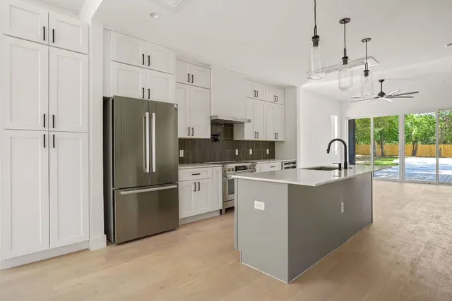 $765,000 | 2609 Davis Lane, Unit 1, Austin, TX 78748