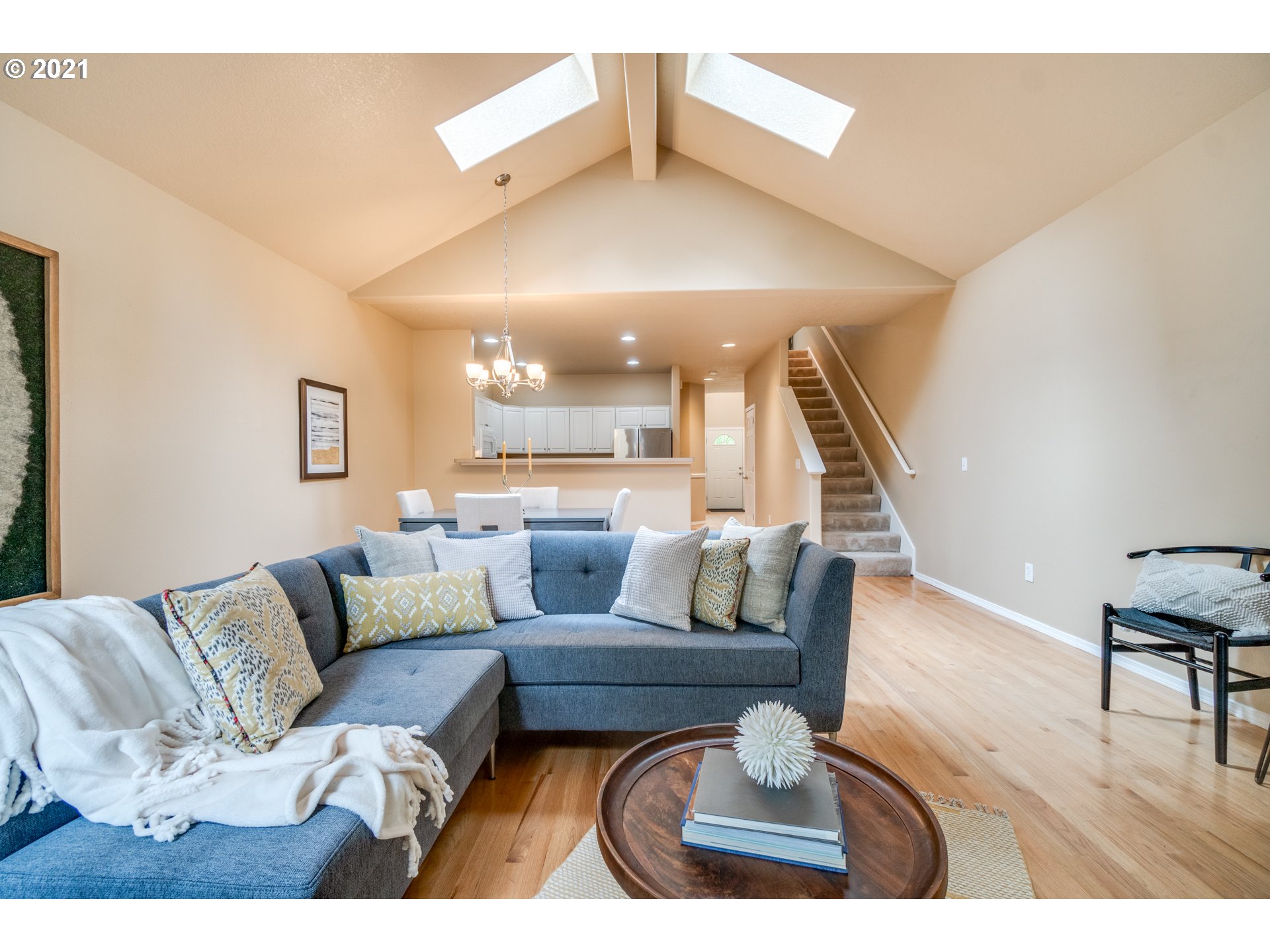 549 Southwest California Street Portland, OR 97219 - Photo 10 of 22 Gallery Image 10