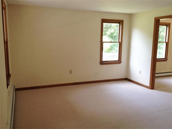 15 McGuire Road Sutton, MA 01590 - Photo 11 of 30 an empty room with windows