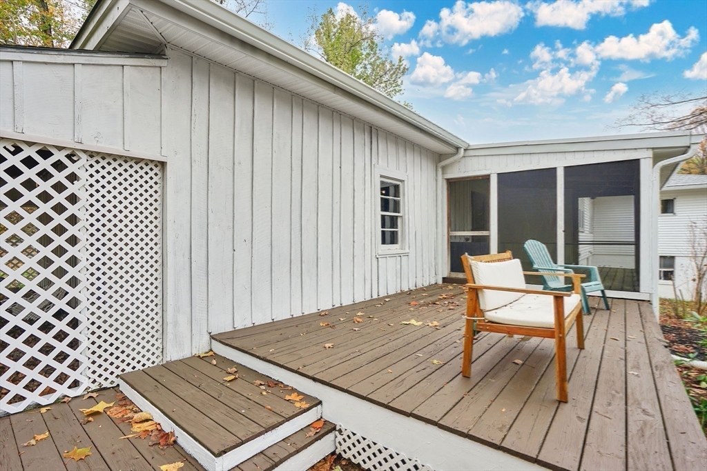 20 Pomeroy Meadow Road Easthampton, MA 01027 - Photo 32 of 42 a outdoor view with a sitting space