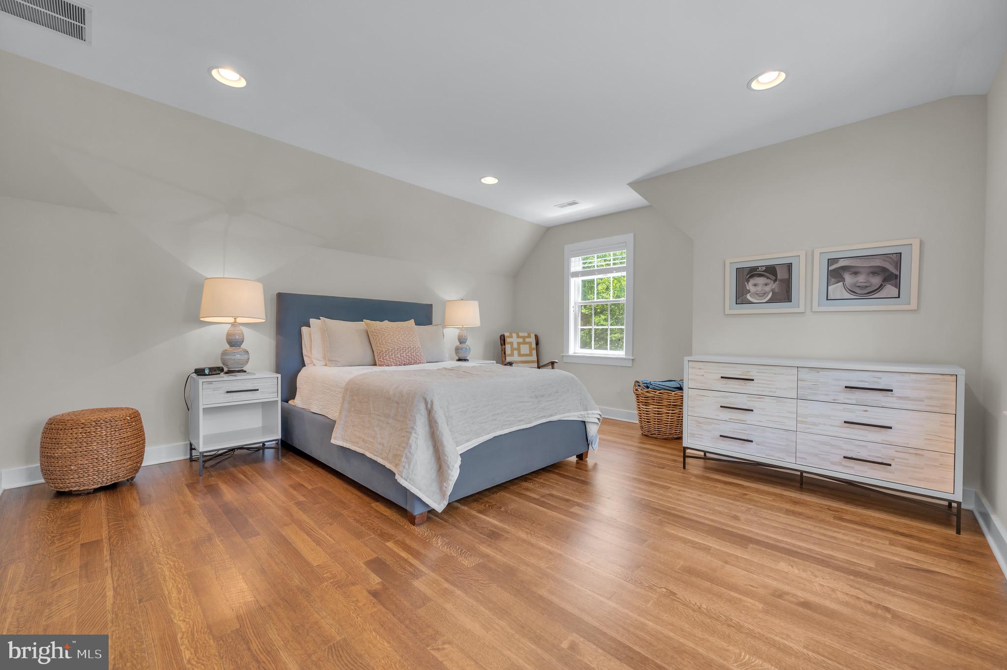 421 Howard Road Gladwyne, PA 19035 - Photo 34 of 49 a bedroom with a bed and a dresser