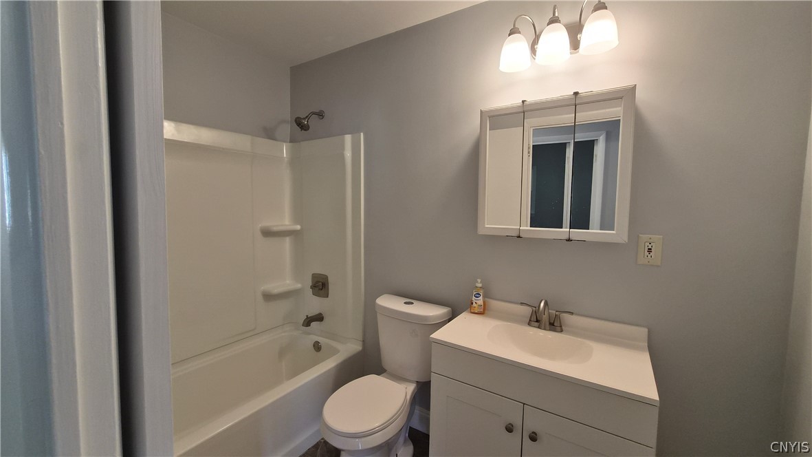 4246 Aurora Path Clay, NY 13090 - Photo 16 of 30