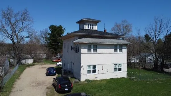 $249,900 | 608 West Michigan Avenue, Paw Paw, MI 49079