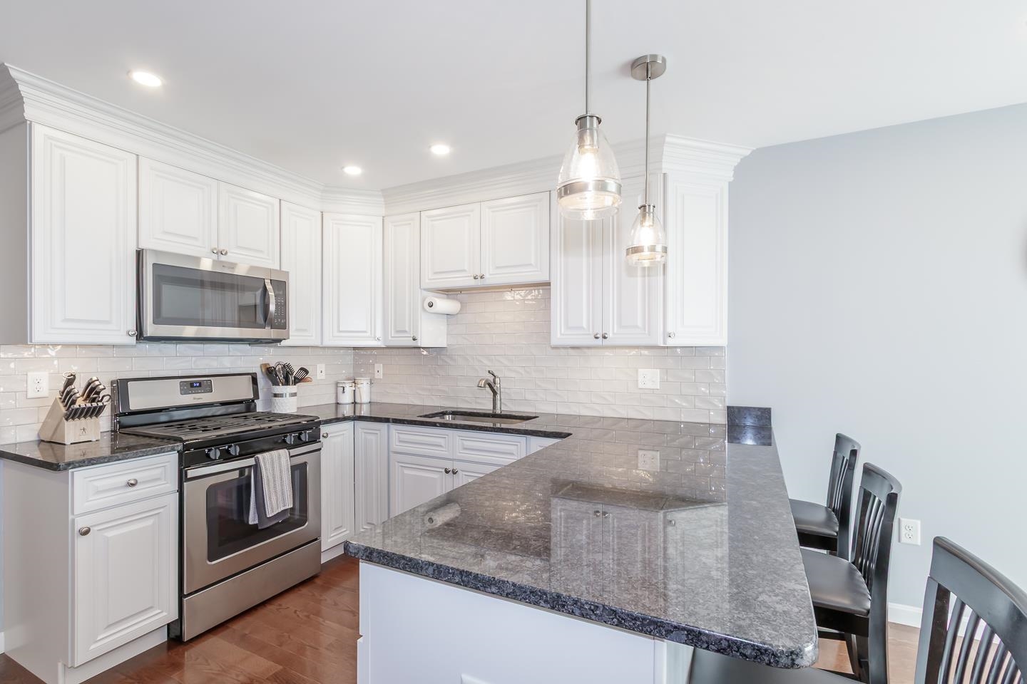 37 Highland Avenue, Unit 1 Derry, NH 03038 - Photo 12 of 28