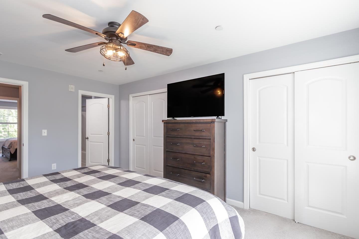 37 Highland Avenue, Unit 1 Derry, NH 03038 - Photo 21 of 28