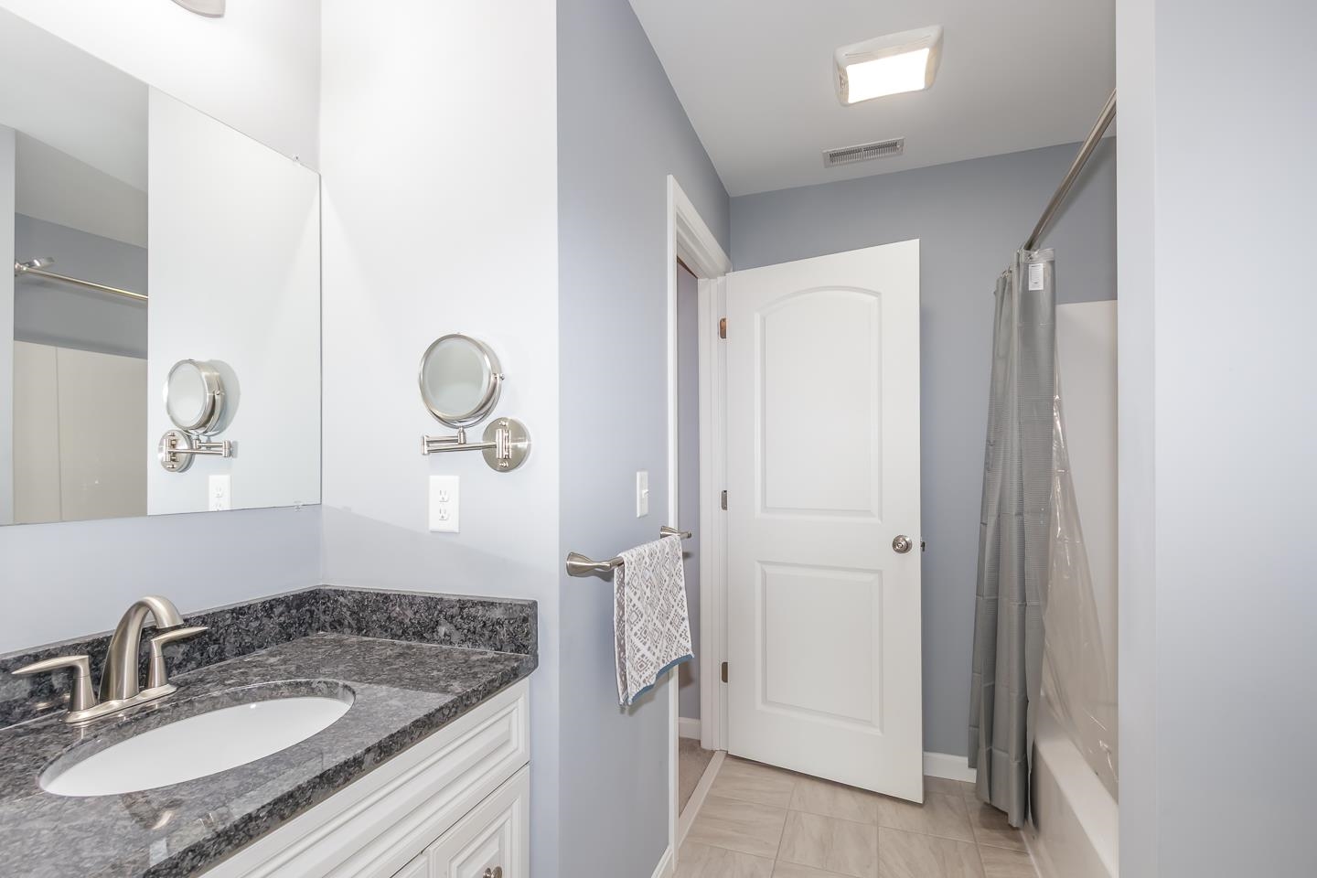 37 Highland Avenue, Unit 1 Derry, NH 03038 - Photo 22 of 28