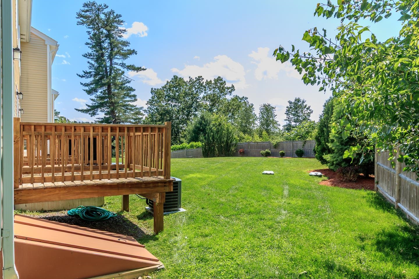 37 Highland Avenue, Unit 1 Derry, NH 03038 - Photo 6 of 28