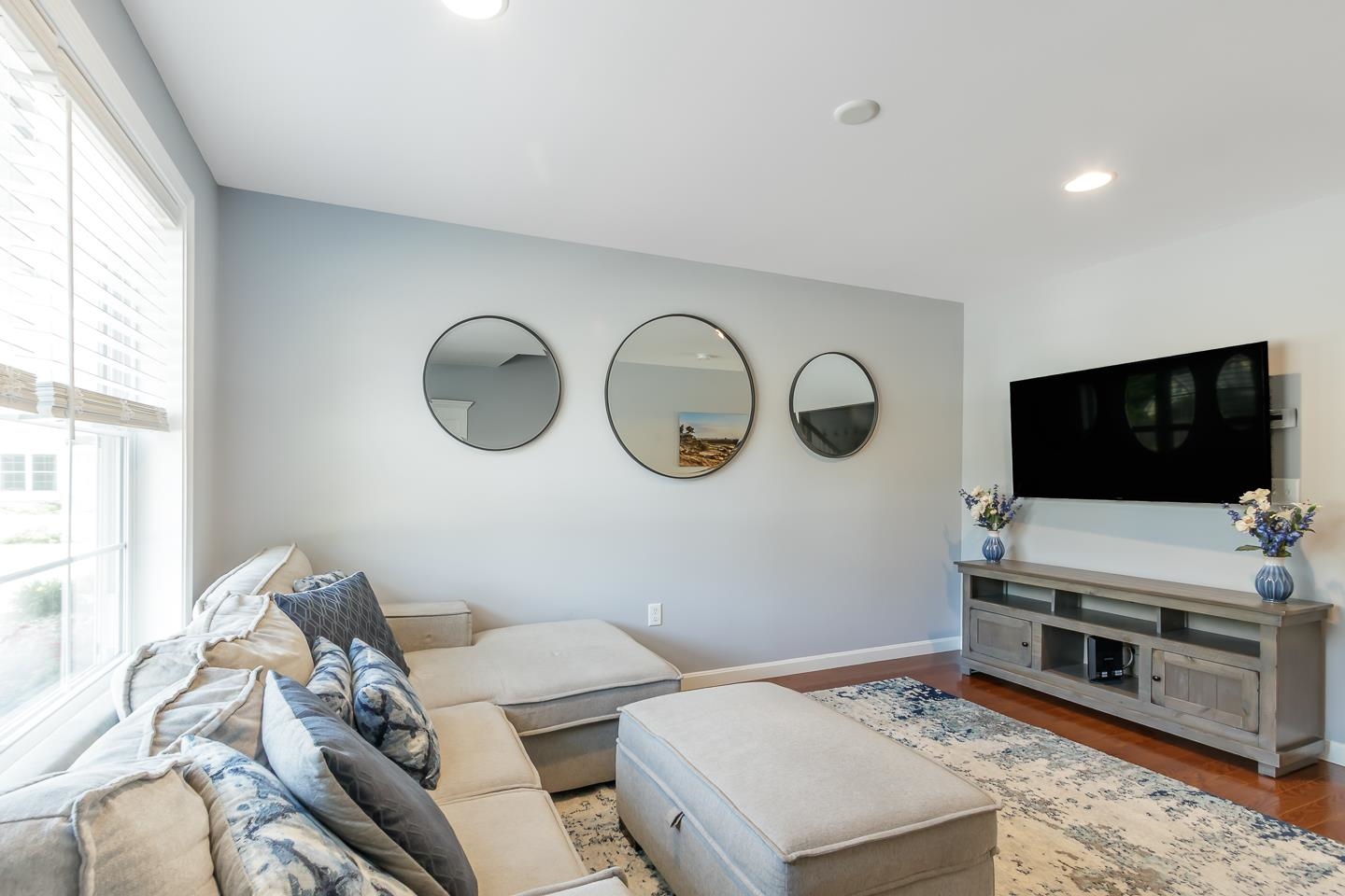 37 Highland Avenue, Unit 1 Derry, NH 03038 - Photo 10 of 28