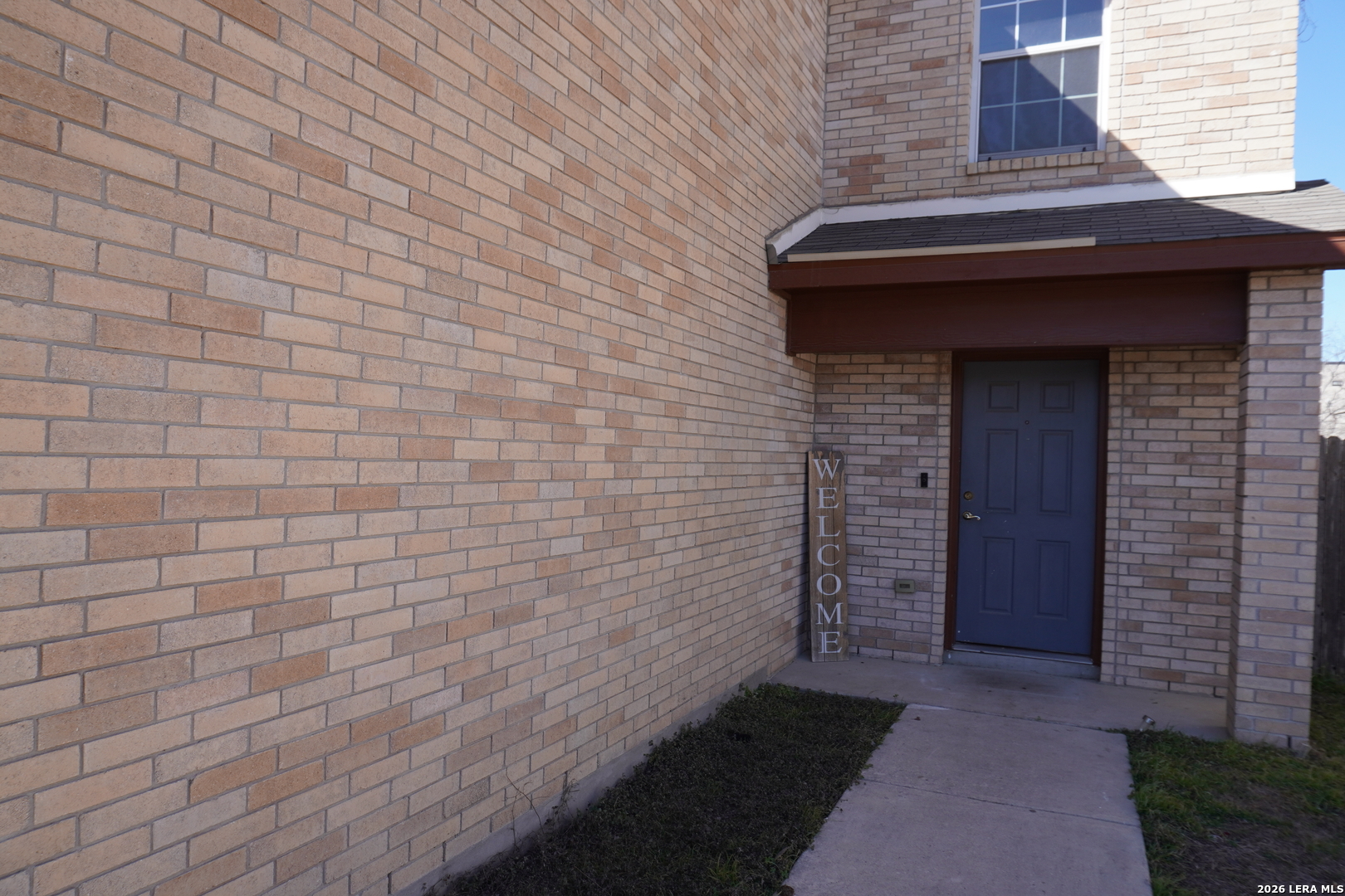 8162 Heights Valley Converse, TX 78109 - Photo 16 of 18 a view of door