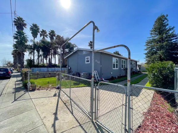 $409,800 | 414 F Street, Isleton, CA 95641