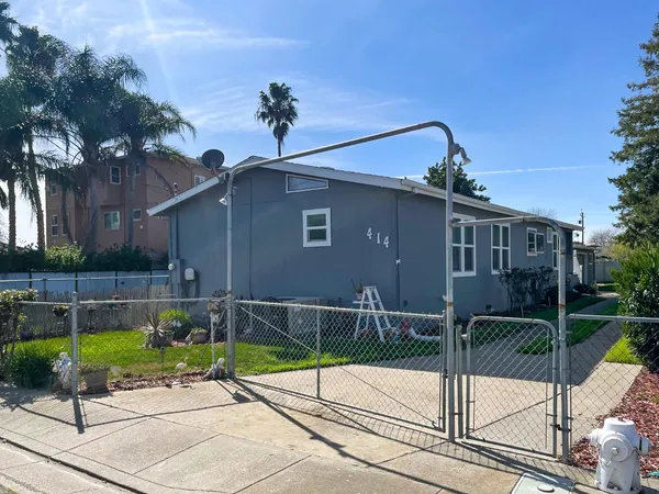 $409,800 | 414 F Street, Isleton, CA 95641