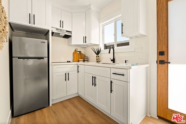 $2,650 | 2219 Oak Glen Place, Unit 1, Los Angeles, CA 90039