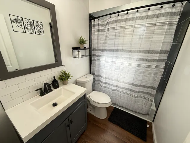 $285,000 | 2224 Berwyn Avenue Southwest, Wyoming, MI 49519