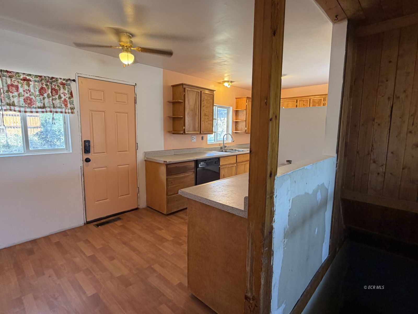 328 Baker Street Wells, NV 89835 - Photo 8 of 20