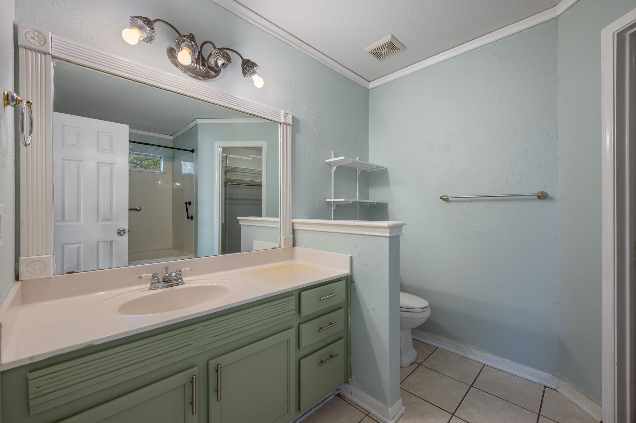 1402 Quicksilver Circle Round Rock, TX 78665 - Photo 21 of 39