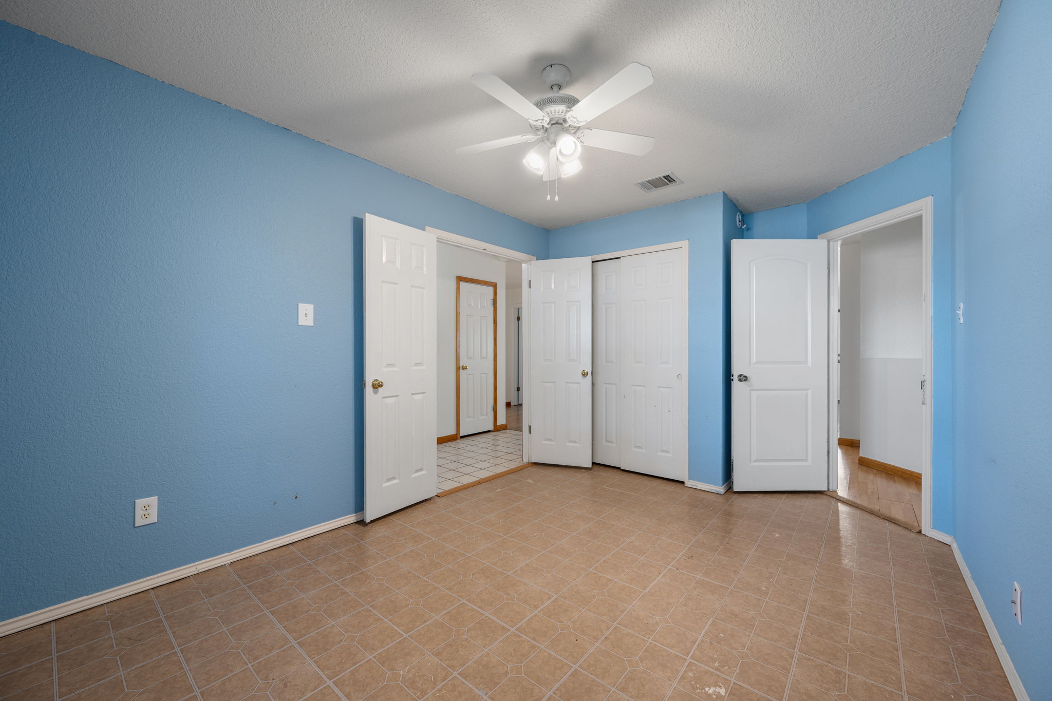 1402 Quicksilver Circle Round Rock, TX 78665 - Photo 26 of 39