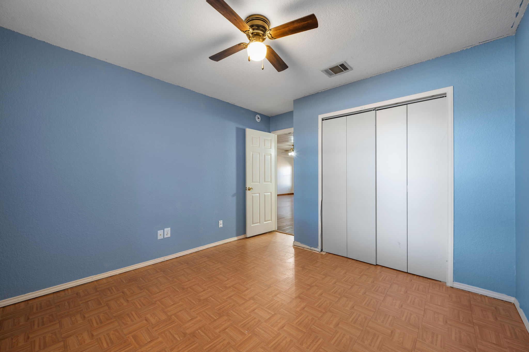 1402 Quicksilver Circle Round Rock, TX 78665 - Photo 29 of 39